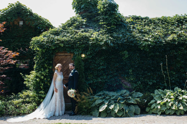 wedding photography at the pillar and post wedding